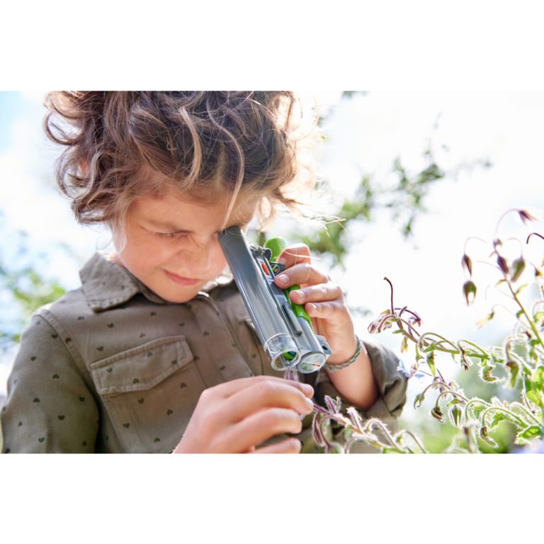 Microscop portabil outdoor copii cu LED - Haba Terra Kids