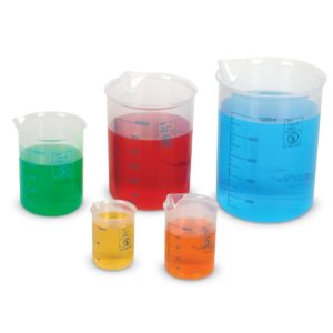Recipiente pentru măsurat lichide în litri - Set de 4 pahare gradate - Dotări laborator - Copii mici - Learning Resources 2