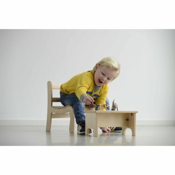 Toddler Work Stool: Small-produs original Nienhuis Montessori-prin Didactopia by Evertoys