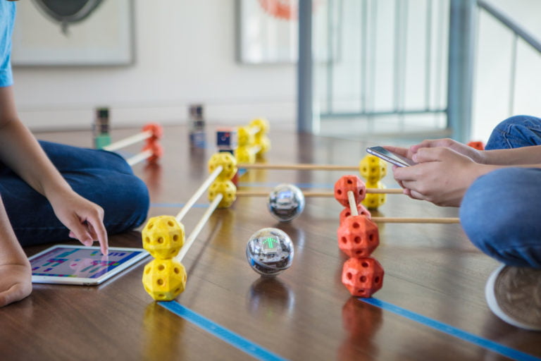 Sphero Bolt - Robot sferic - Coding - STEM - prin Didactopia by Evertoys