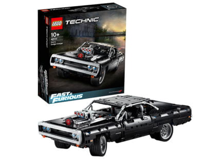 Dom's Dodge Charger (42111) - LEGO Technic 42111 - prin Didactopia by Evertoys