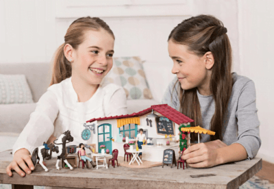 Cafeneaua Calaretilor - Horse Club - Set figurine originale Schleich 42519 - Didactopia