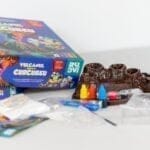 Joc Vulcanul cu Lava Curcubeu - Joc educativ, 12 experimente nemaipomenite - imagine 16