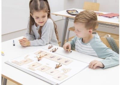 Evolutia omului - Set didactic - Puzzle lemn si figurine