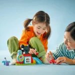 Set LEGO DUPLO CLUBUL SI MASINA LUI MICKEY MOUSE 10454 - prin Didactopia