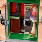 Set LEGO ICONS CAFENEA FRANTUZEASCA 10362 - prin Didactopia