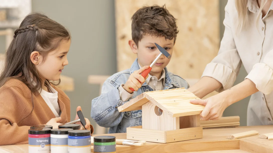 Căsuţă pentru păsări - Hrănitor - Set bricolaj lemn masiv - Asamblare componente pretăiate
