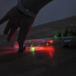 Bagheta cu lumină multicoloră - Tub cu efecte luminoase și sonore - 17 cm - Experiment STEM conductivitate