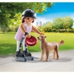 Playmobil - Figurina patinatoare cu animalut de colectie caine Retriever-Set Playmobil-PM71739