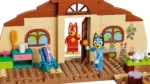 Bluey la școală cu Rusty și Bluey - LEGO® Bluey 11221 - imagine 7